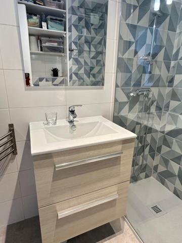 Vente / Studio meublé