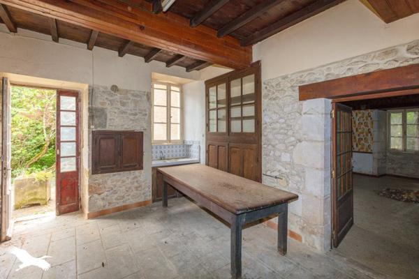 Maison à vendre 189 792 € Bonas 11 p 321 m² DPE