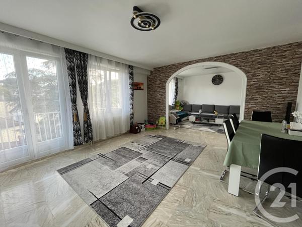 Appartement T4 à vendre  4 pièces - 113 m2 LONS LE SAUNIER - 39