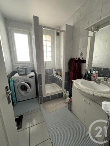 Appartement T4 à vendre  4 pièces - 113 m2 LONS LE SAUNIER - 39