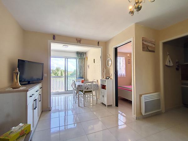 saint aygulf appartement deux pieces centre ville Garage