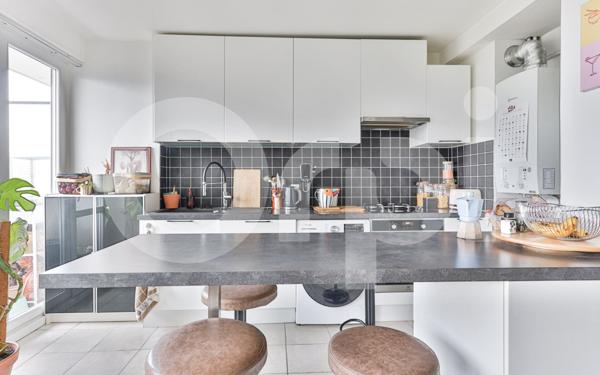 Appartement à vendre    2 pièces • 45 m2 Lyon 7