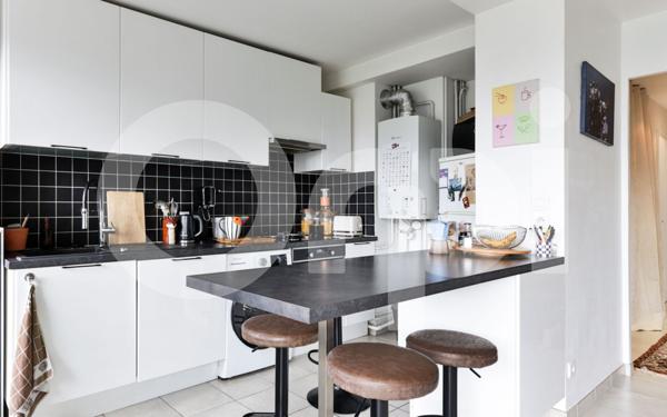 Appartement à vendre    2 pièces • 45 m2 Lyon 7