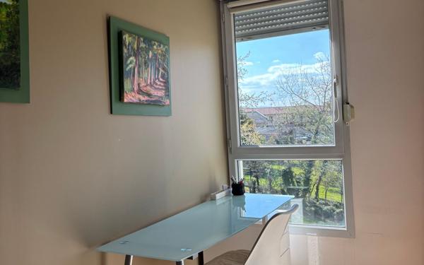 Appartement à vendre    3 pièces •  Saint-Priest