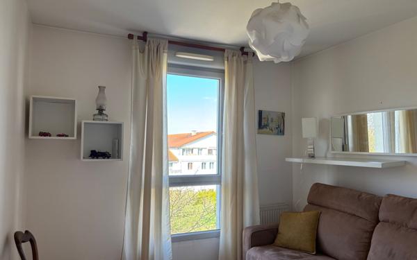 Appartement à vendre    3 pièces •  Saint-Priest