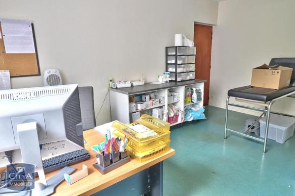 Vente local professionnel 65.78m²