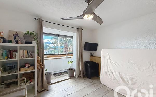 Appartement à vendre    1 pièce •  Saint-Cyprien