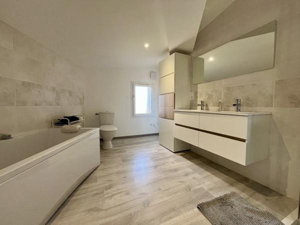 Maison à vendre |                                       Gignac |                                        7 pièces  |  164 m²