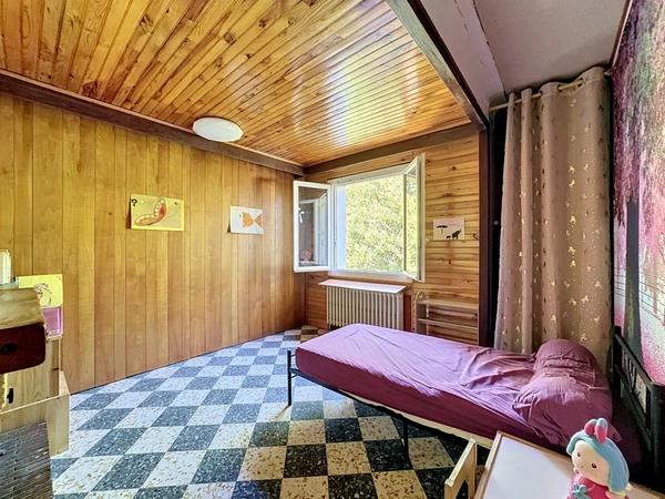 Maison à vendre 7 pièces  ()