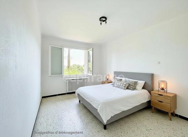 Maison à vendre 7 pièces  ()