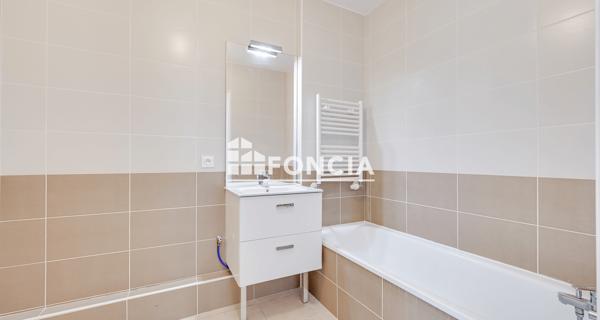 À vendre Appartement 3 pièces 66.41 m² - Villeurbanne 69100