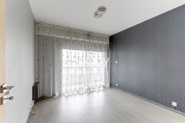 Appartement t3 bis + balcons + parking
