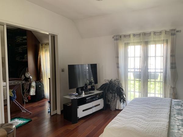 Bondy (93140) MAISON avec terrasse 5 chambres à Bondy (93) -