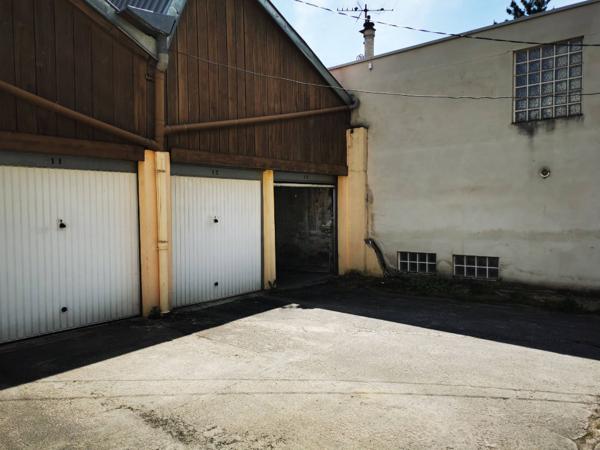 Garage 20 m² - QUARTIER LECLERC - JEANNE D'ARC - ARTEM- N10