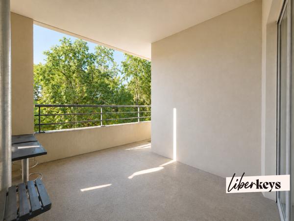 T3 avec balcon vue Canal du Midi – Parking couvert privatif – Toulouse Ponts-Jumeaux 