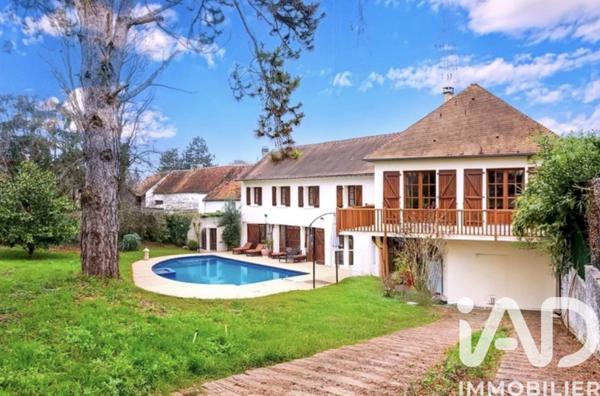 Maison à vendre 5 pièces 200 m² Gouvernes