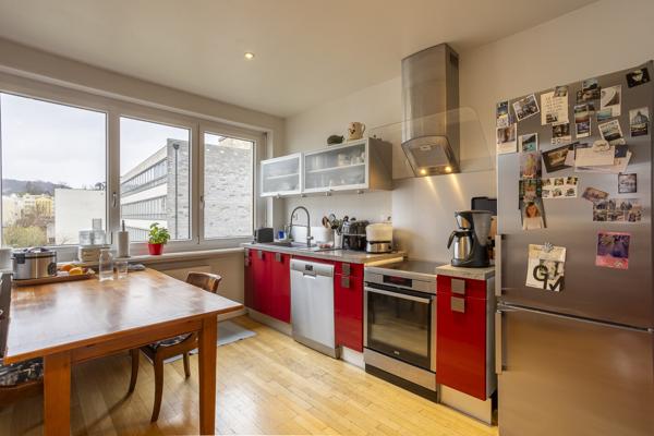 Appartement 4 chambres et garage boudonville