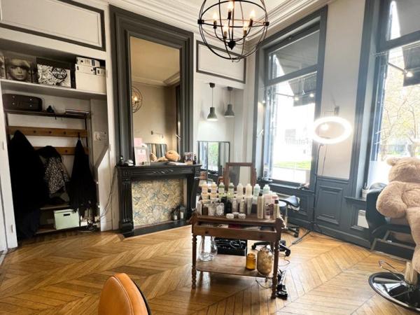 Local commecrial à Louer à LILLE 2866 €