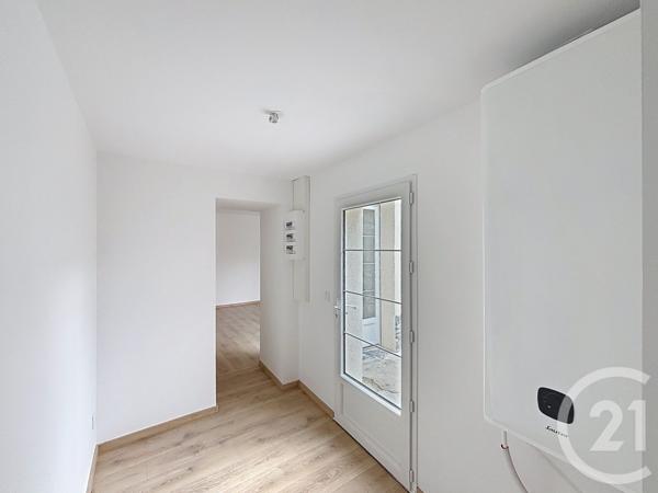 Maison à vendre  4 pièces - 70 m 2   ANGOULEME  - 16
