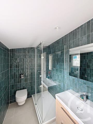 Maison à vendre  4 pièces - 70 m 2   ANGOULEME  - 16