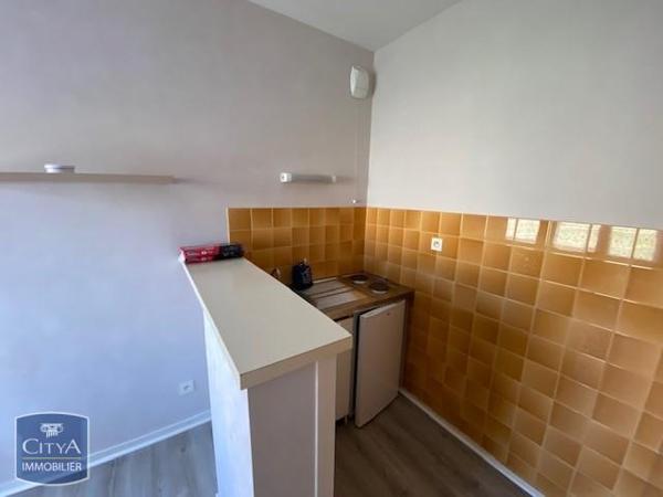 Appartement à louer 1 pièce 23.94m²