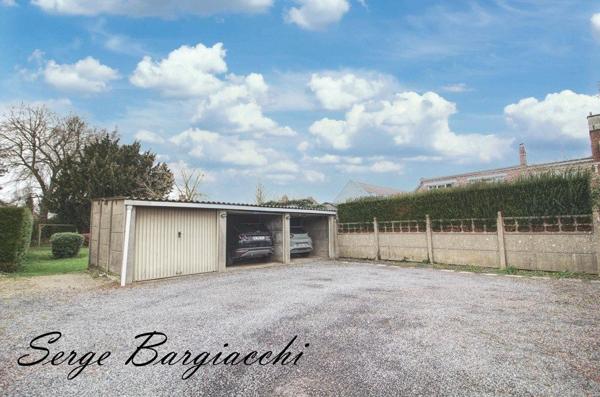 👉 MAISON 284 m² + LOGEMENT INDÉPENDANT – 1 660 m²