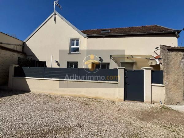 Vente Maison de village 3 pièces 63 m2 à Brie-Comte-Robert