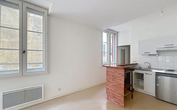 Appartement à vendre    1 pièce • 36,63 m2 Bayonne
