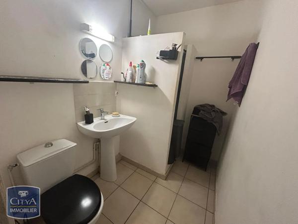 Appartement à louer 1 pièce 30.27m² Beaumes-de-Venise (84190)