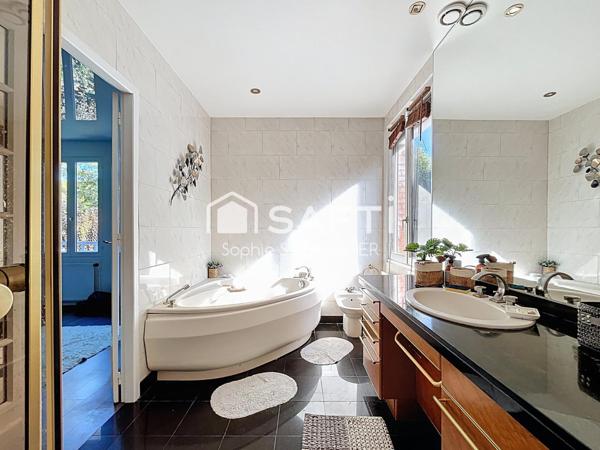 Maison de caractère 10 min à pied du centre-ville