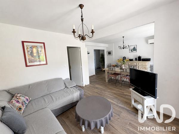 Appartement à vendre 4 pièces 75,45 m² Saint-Cyr-sur-Mer