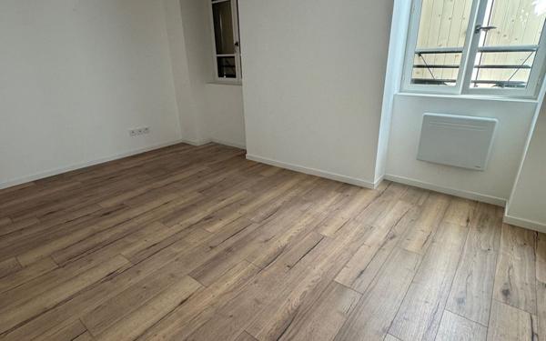 Appartement à louer    2 pièces • 60 m2 Mazamet