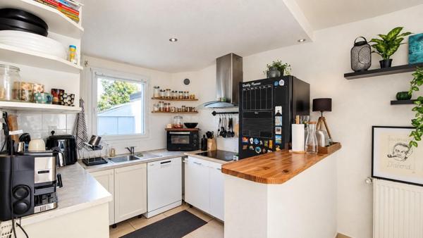 MÉRIGNAC – Maison 3 pièces avec jardin, 2 chambres et stationnement