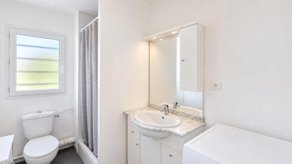 MÉRIGNAC – Maison 3 pièces avec jardin, 2 chambres et stationnement