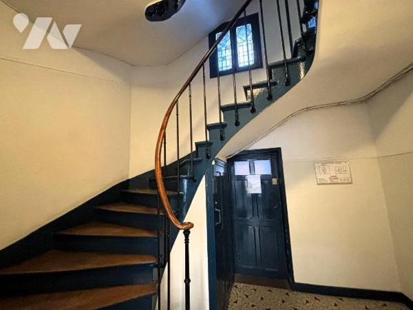 Appartement de type F3 d'environ 59m² à vendre à Bois-Colombes au premier étage sans ascenseur ...