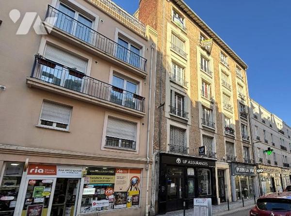 Appartement de type F3 d'environ 59m² à vendre à Bois-Colombes au premier étage sans ascenseur ...