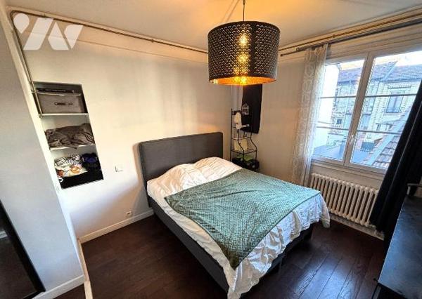 Appartement de type F3 d'environ 59m² à vendre à Bois-Colombes au premier étage sans ascenseur ...