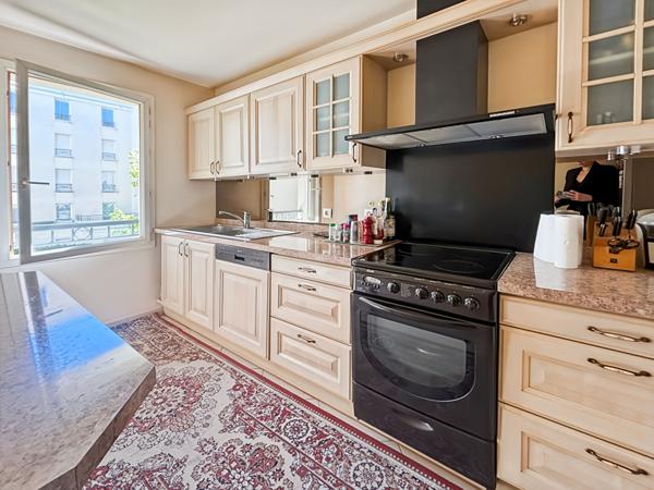 Appartement T5 face au parc de Sceaux Châtenay-Malabry DPE C