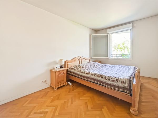Appartement T5 face au parc de Sceaux Châtenay-Malabry DPE C