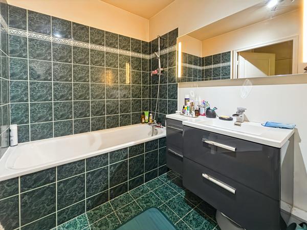 Appartement T5 face au parc de Sceaux Châtenay-Malabry DPE C