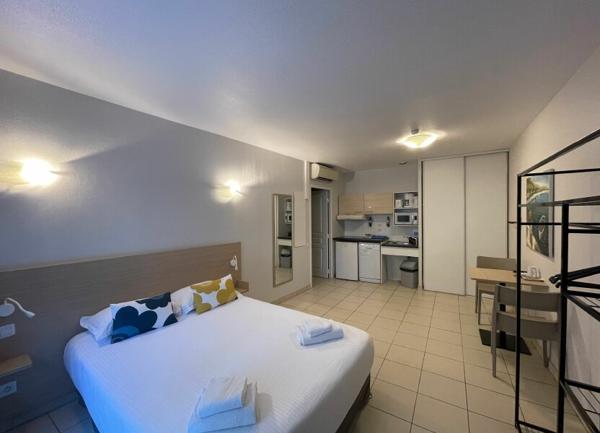 Appartement à vendre    1 pièce • 25,75 m2 Fréjus