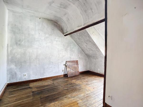 Maison 170 m2 - 7 pièces.