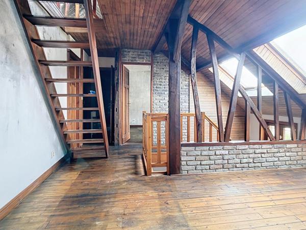 Maison 170 m2 - 7 pièces.