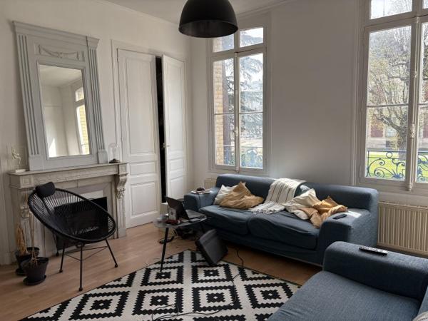 Vente / Appartement T4