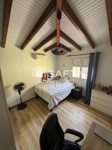 Maison mitoyenne jardin, proche plage et commerces