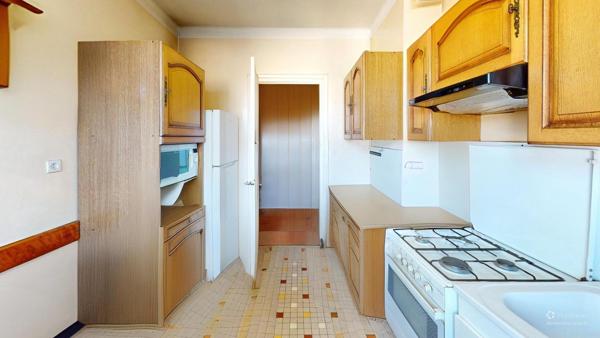 T3 64m²  à rénover - LUMINEUX - GARAGE INCLUS