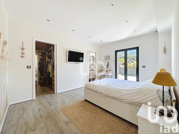 Maison à vendre 7 pièces 198 m² Doussard