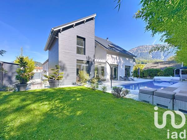 Maison à vendre 7 pièces 198 m² Doussard