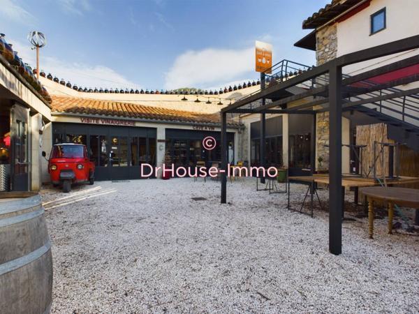 Immeuble à vendre 10 pièces de 1 020 m²