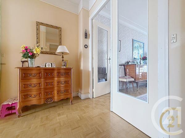 Appartement F3 à vendre  3 pièces - 80,08 m2 PARIS - 75011